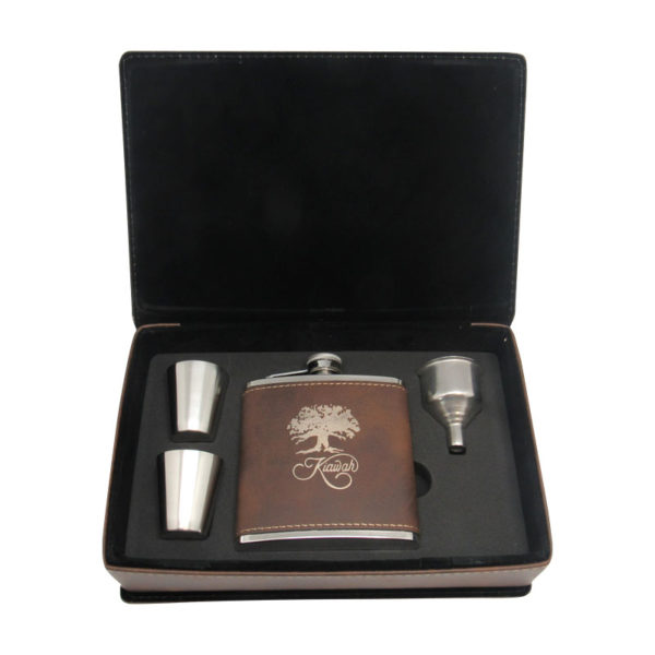 Leatherette Flask Set